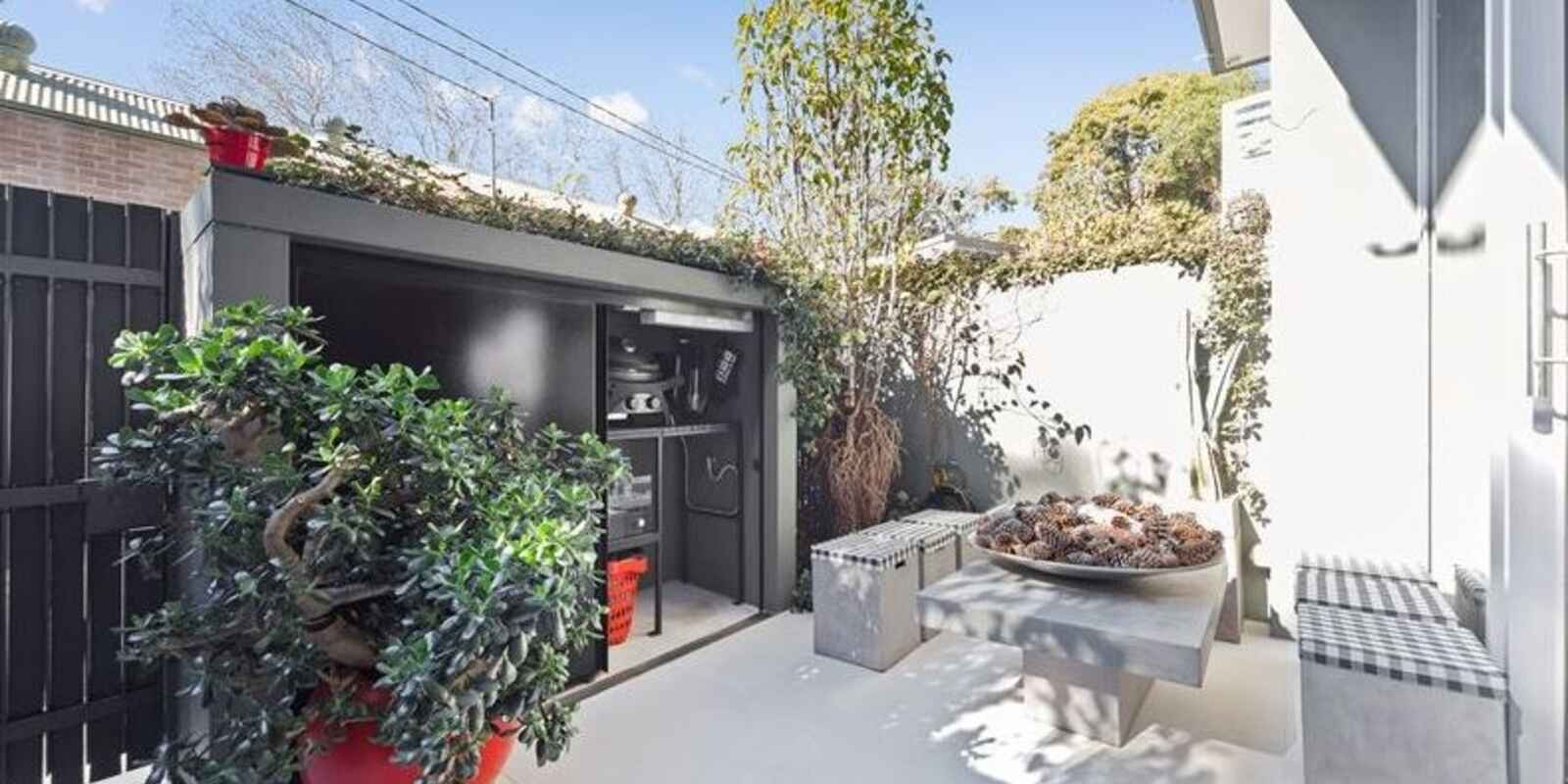 6 Roylston Lane (Access via Hampden St) Paddington