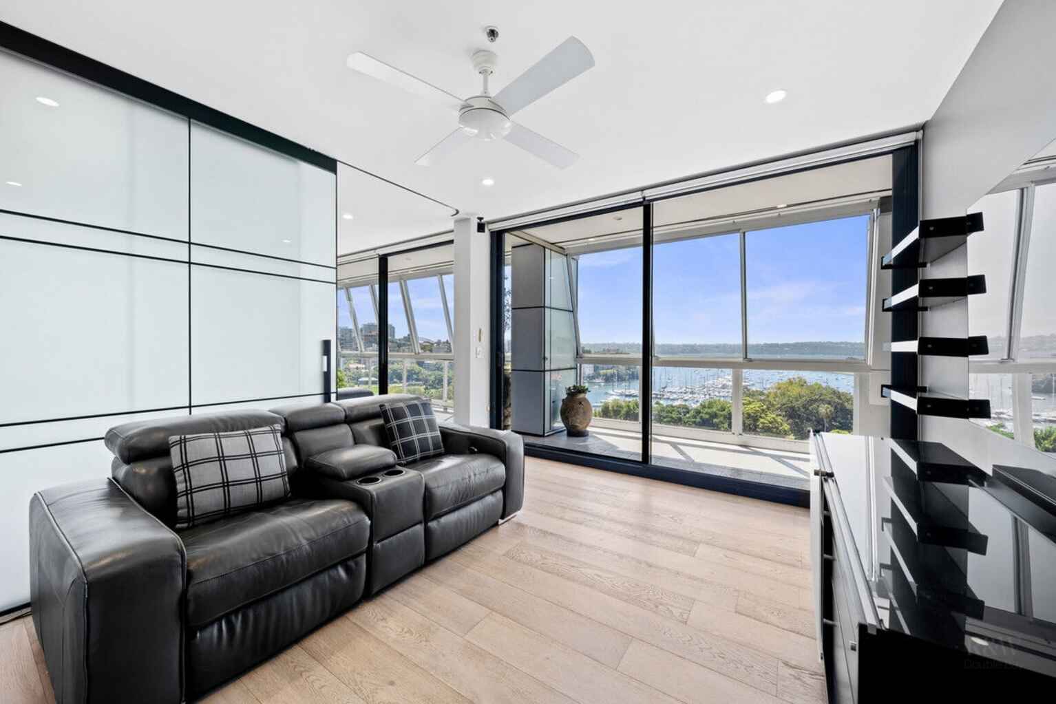 1002/85-97 New South Head Road Edgecliff