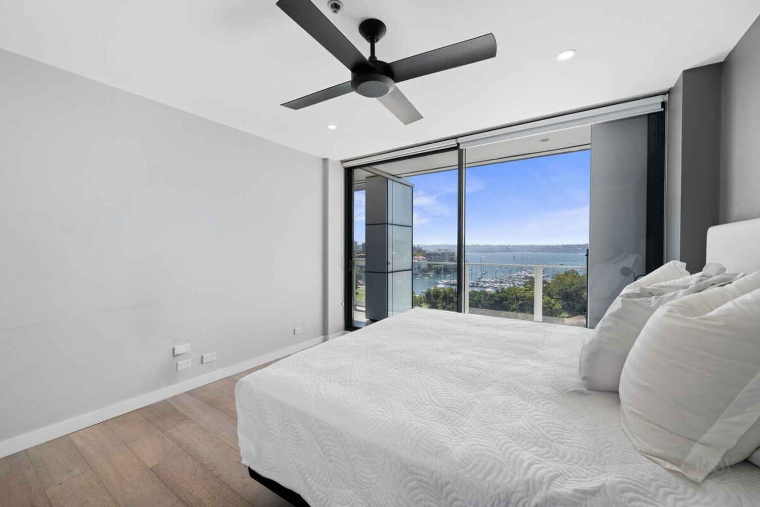 1002/85-97 New South Head Road Edgecliff