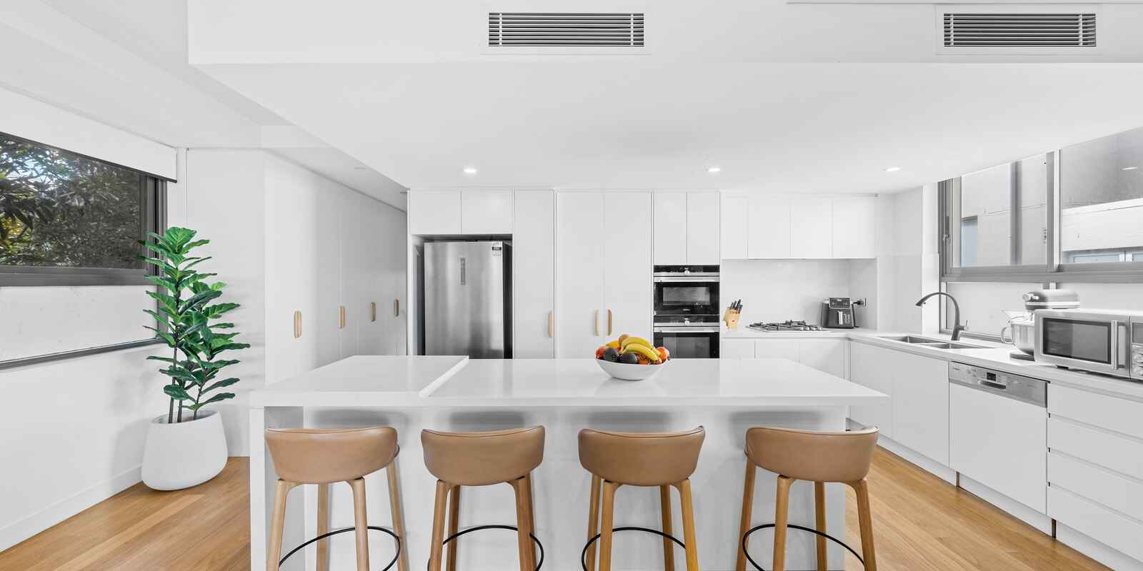 2/26 Carlisle Street Rose Bay