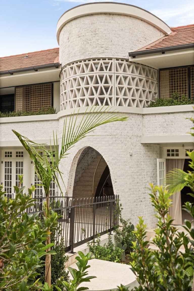 2/30 Kent Road Rose Bay