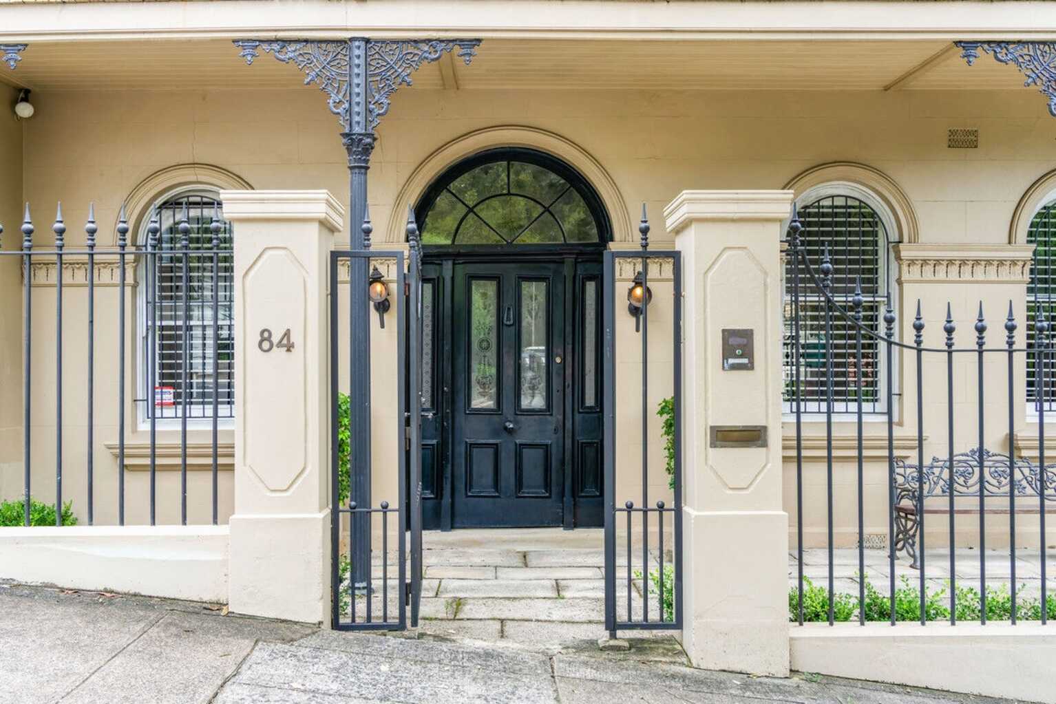 84 Darling Point Darling Point