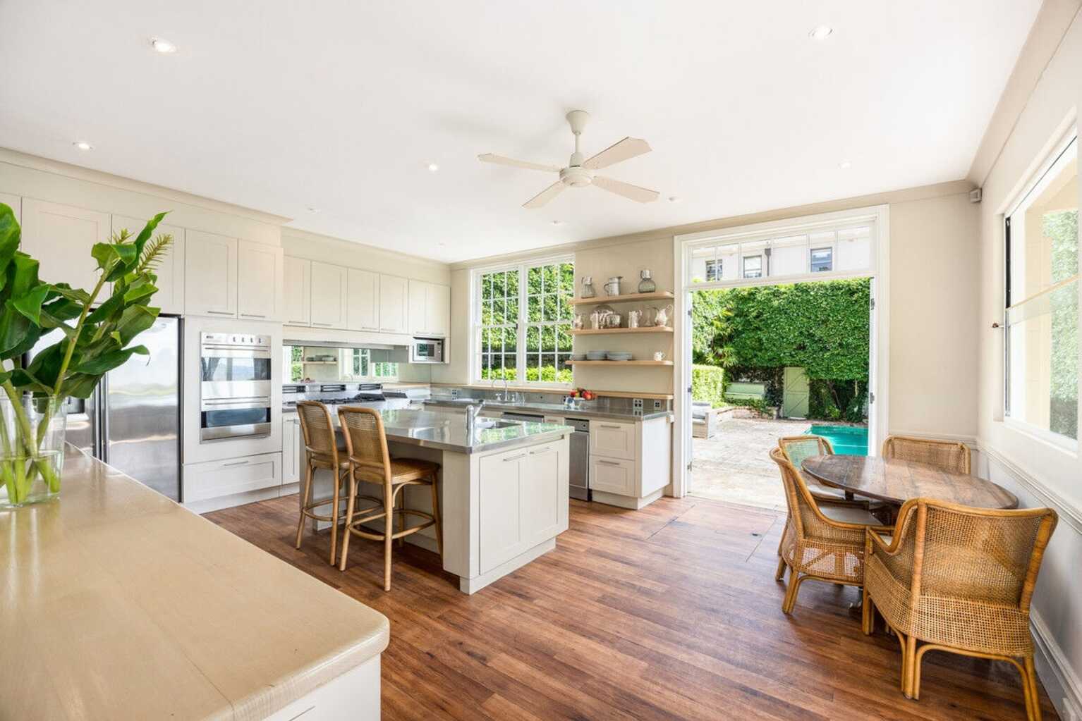 84 Darling Point Darling Point