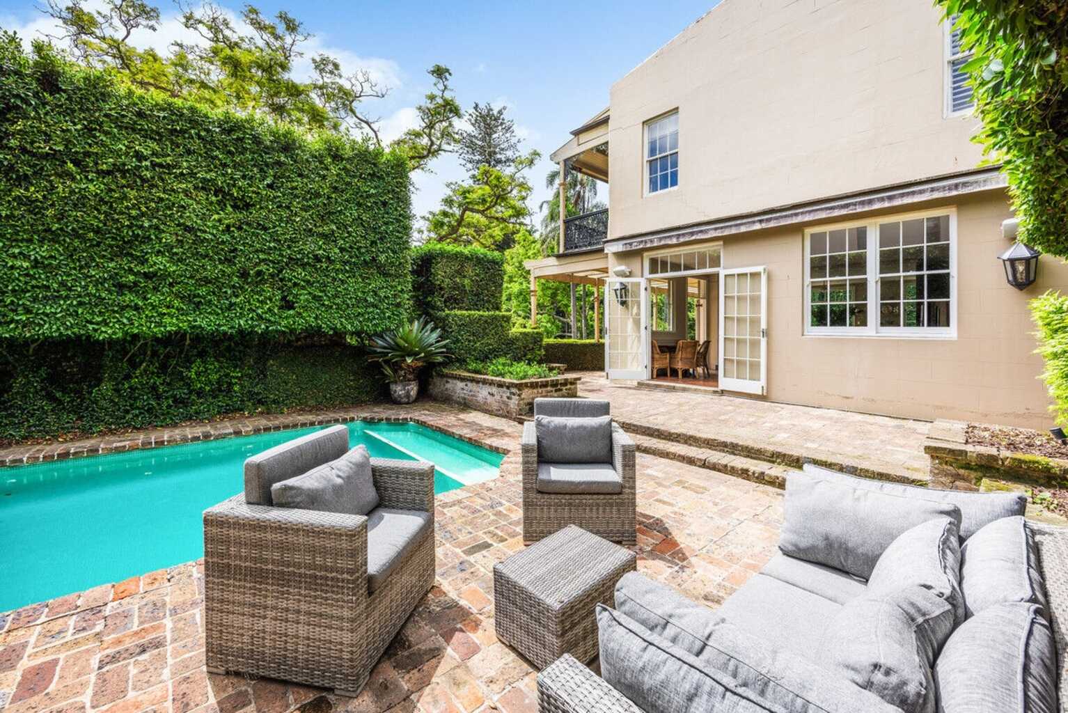 84 Darling Point Darling Point