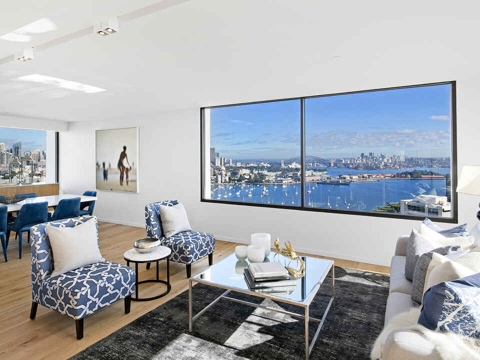 Penthouse 52/2 Eastbourne Road Darling Point