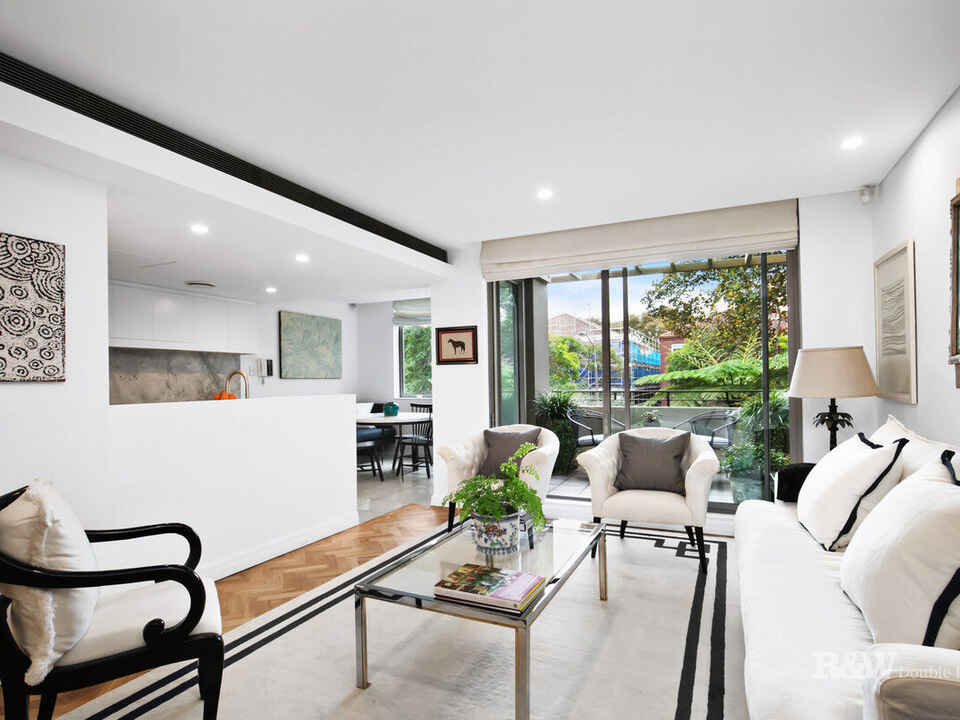 10/51 William Street Double Bay