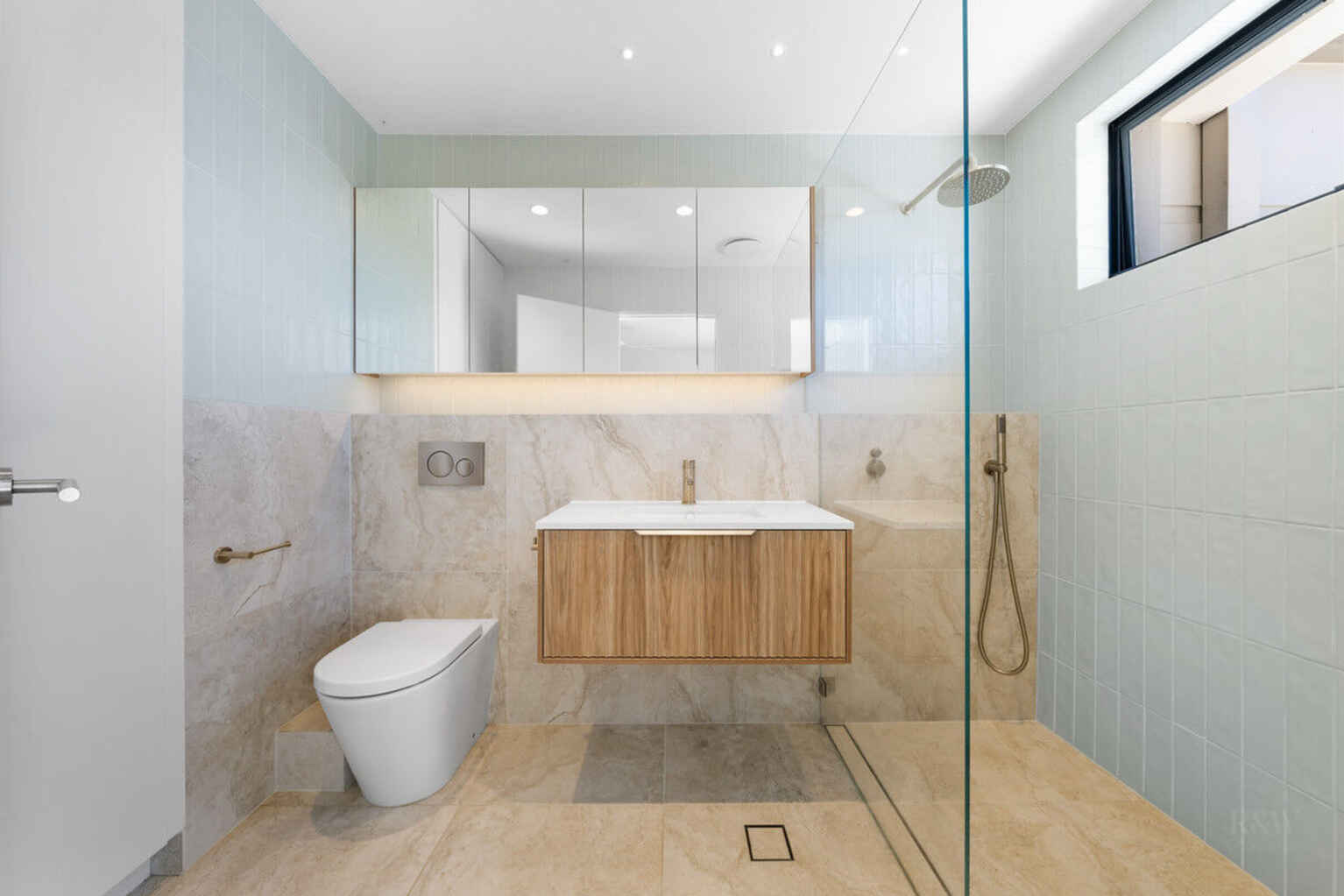 13/117-119 Wellington Street Bondi Beach 13/117-119 Wellington Street Bondi Beach